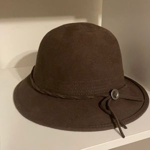 Cute Brown Cloche-style Brixton hat